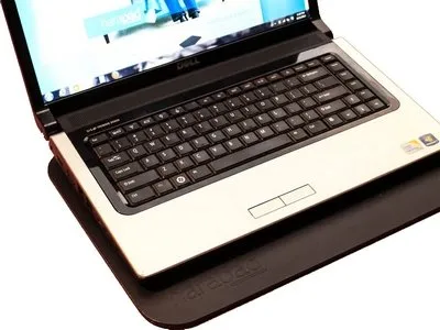 laptop-emf-radiation-heat-shield
